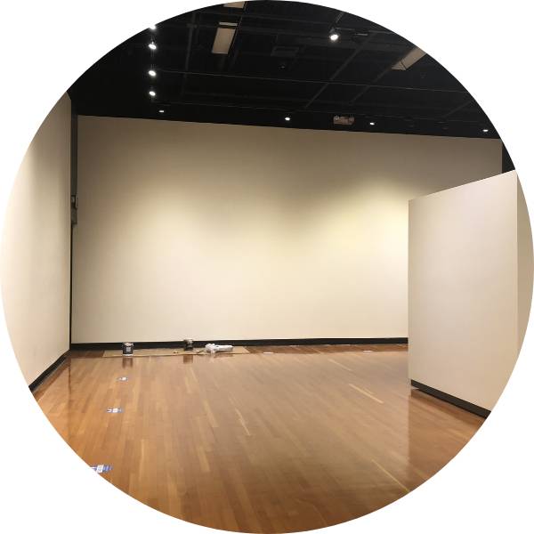 empty gallery